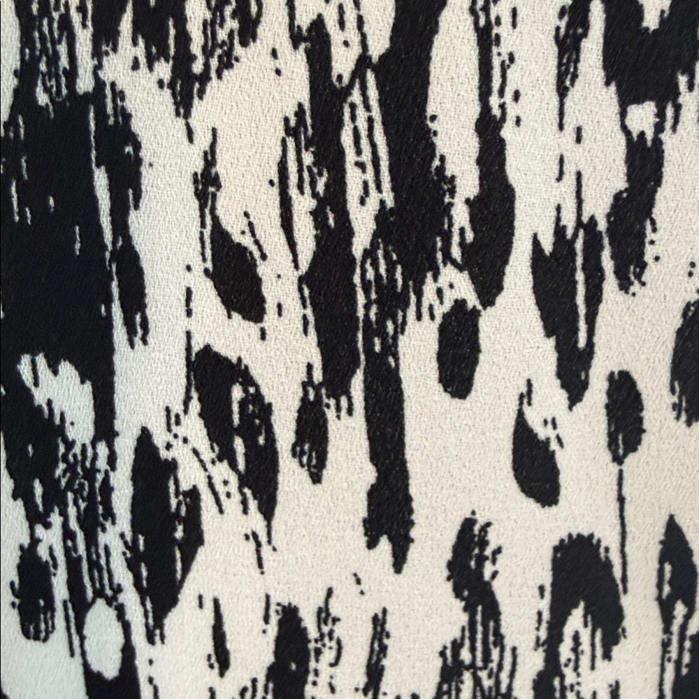 Nine West Black and White Printed Sleeveless Tank Size XS - Picture 4 of 11